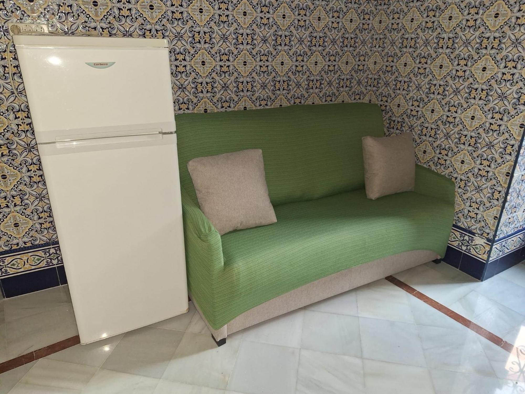 Apartamento Plaza San Roman Sevilla Exteriör bild