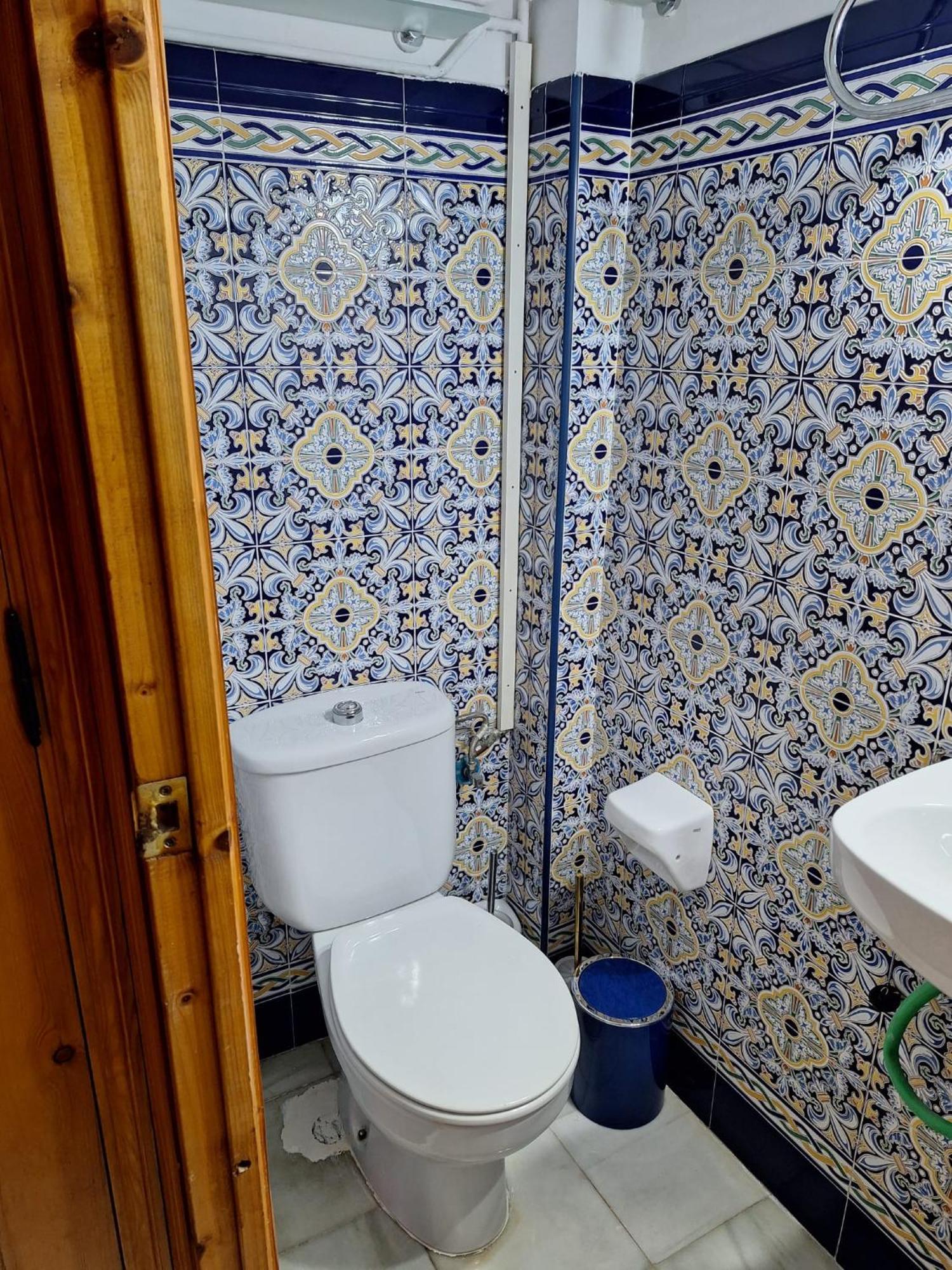 Apartamento Plaza San Roman Sevilla Exteriör bild