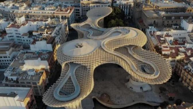 Apartamento Plaza San Roman Sevilla Exteriör bild
